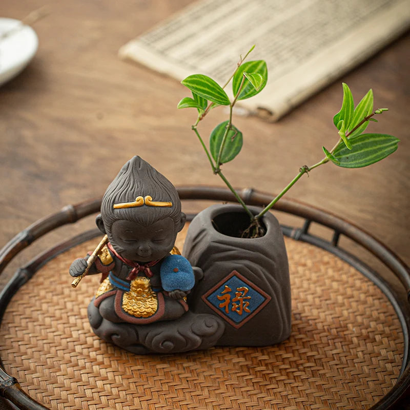 Boutique Hydroponic Small Flower Device Cute Purple Sand Sun Wukong Tea Pet Decoration Creative Tea Set Ornament Mini Vase